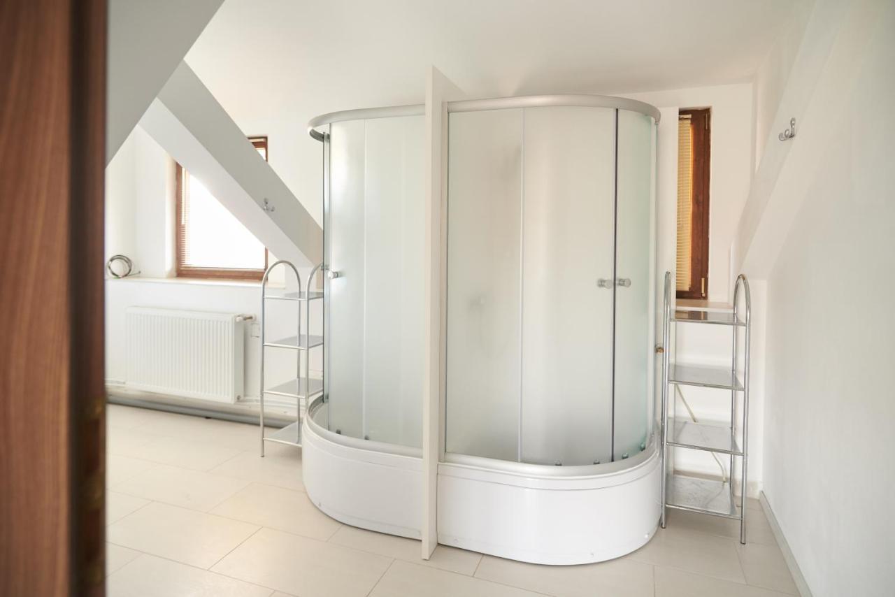 Zen House Hostel Тимишоара Екстериор снимка